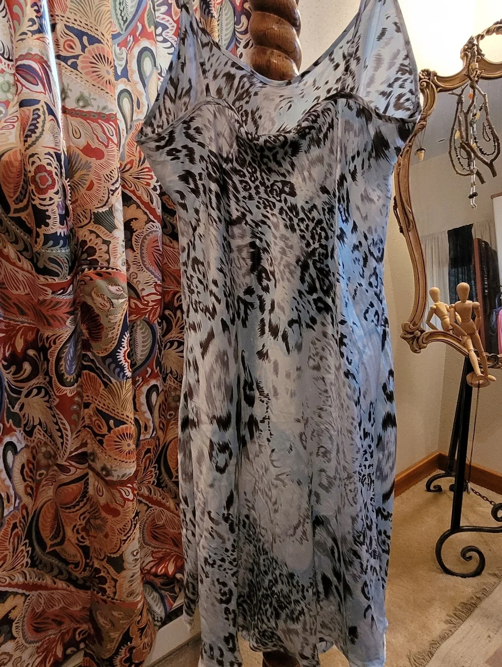 100% Silk, Neiman Marcus, Medium Animal Print Slip Dress in Pale Blue and Black - Picture 4 of 6
